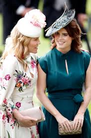 Jun 30, 2021 · prinzessin eugenie (31) besuchte mit ihrem sohn jetzt den green park in london. Prinzessin Eugenie Steckbrief News Bilder Gala De