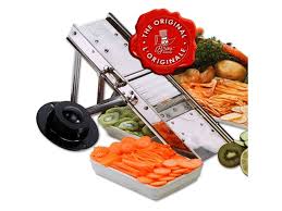 To clean simply wash with warm water and hang to dry. Classic Mandoline 38 Blades 3 And 10 Mm Tellier Bron Coucke Meilleur Du Chef