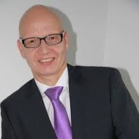 70+ perfiles de «Scharnow»