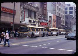615 South Broadway In 1974 Downtown Los Angeles Los Angeles Vintage Los Angeles