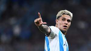 Juan Fernando Quintero se cansó y reveló dónde jugará en otro año; envió  tajante mensaje a los directivos de Racing - El País