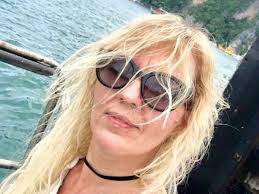 Fundraiser for Vaiva Labukaite by Julie Christian : Bring Vaiva Home