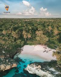 4 Days Trip To Explore Sumba Island Indonesia Island Tour Trip Sumba