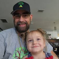 What are the recommended barbers in the city for big beards and fades?