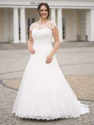 Maybe you would like to learn more about one of these? Lohrengel Brautkleider Kollektion Hochzeitsausstatter Peters Alles Fur Die Braut