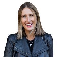 Joanna Moser's Instagram, Twitter & Facebook