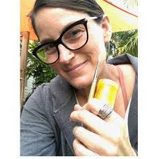 Carol Tedesco's Instagram, Twitter & Facebook