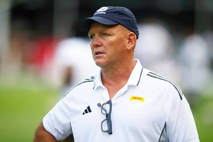 There needs to be a change in behaviour,' says Dobson about Stormers