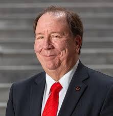 Jay Blain's Instagram, Twitter & Facebook