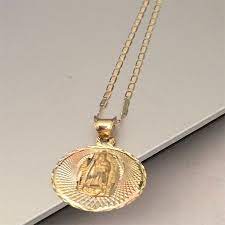 Pin On Gold Chains