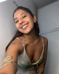 Belén Benitez (@beluuu_benitez) • Instagram photos and videos