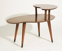 Vintage 1950 S 2 Tier Kidney Shaped Side Table In 2020 Table Retro Furniture Side Table
