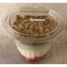 This healthy yogurt parfait recipe combines fresh fruit, greek yogurt and crunchy granola for an easy breakfast. Del Monte Straw Blu Parfait Shop Carter S Supermarket
