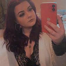 Chloe Maynard (@chloemaynard)