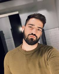 Andrew Skalitzky's Instagram, Twitter & Facebook