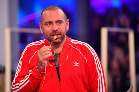 Jetzt soll stoiber aufklären die medienaufsicht des senders sat 1 verlangt stellungnahme vom früheren bayerischen ministerpräsidenten, der den. Ikke Huftgold Schwere Vorwurfe Gegen Sat 1 Show Plotzlich Arm Plotzlich Reich