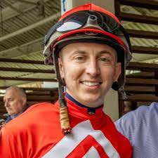 Declan Carroll's Instagram, Twitter & Facebook