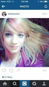 Peaches Evans's Instagram, Twitter & Facebook