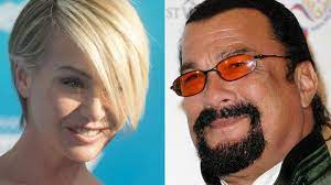 Последние твиты от steven seagal (@sseagalofficial). Steven Seagal Hat Sich Zu Mir Gesetzt Und Seine Lederhose Aufgemacht Sagt Portia De Rossi Stern De