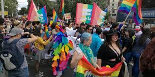 Este 2021 tenemos dos exigencias principales, uno el alto a la violencia y a los crímenes de odio hacia las personas por su orientación sexual, identidad o expresión de género y dos el reconocimiento de las infancias trans, explican en. Diversas Actividades Se Realizaron Por El Dia Del Orgullo Lgbti Consejo De Proteccion De Derechos