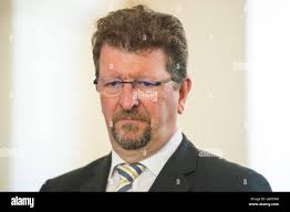 Directeur général de toyota uk Banque de photographies et d'images à haute  résolution