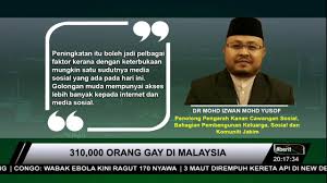 Kaum lgbt di malaysia dianggap tidak bermoral dan diperlakukan seperti penjahat tetapi ada pendapat dari kerajaan tidak bisa mendiskriminasikan kepada kaum lgbt di malaysia. Jumlah Lgbt Di Malaysia Meningkat Youtube