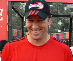 Paris Set to Wear Retired McGrath\'s No.11 jersey