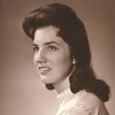 Brenda Flack's Instagram, Twitter & Facebook