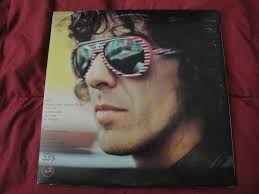 George Harrison Thirty-three and a Third (33 1/3rd) Original Dark Horse  Records: Amazon.ca: Music