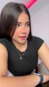 Paula Gordillo's Instagram, Twitter & Facebook