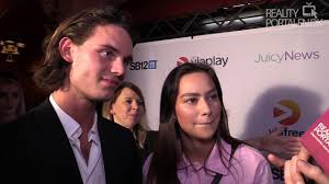 See more of paradisehotel on facebook. Paradise Hotel 2019 Premieren Nicolai Og Klara Youtube