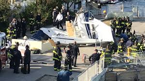 For more than an hour, smoke billowed from the wreckage. 1 Dead 2 Hurt After Seaplane Crashes Into Pier In Whitestone Queens Fdny Abc7 New York