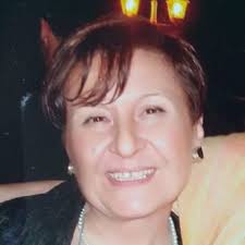 Vale51563558 @Giny84162417 E io lo sono...#circondata