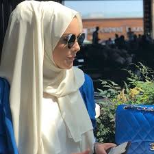 Karen Adli Kullanicinin Tesettur Modelleri Panosundaki Pin Giyim Fotograf Instagram