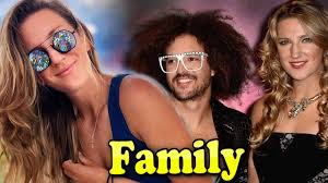 Belarusian tennis player who the 2012 and 2013 australian open titles, the first belarusian to win a singles grand slam. Victoria Azarenka Family With Son And Ex Husband Billy Mckeague 2020 Youtube