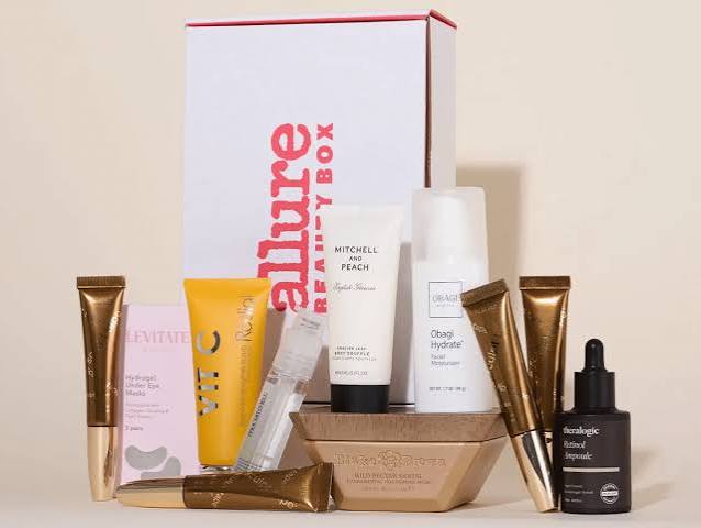 Holiday Luxury Beauty Gift Box