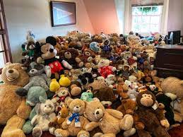Fairfield University Community Makes 20th Annual Teddy Bears With Love Drive The Most Successful To Date January 2019 Archive Fairfield University News Channel