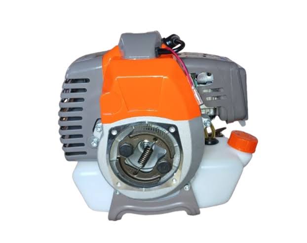 52cc Brush cutter Engine Bush Hog TL52 - clutch side