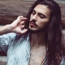 Another front hair pic a back photo of my hair the way it is now. 15 Dudes That Prove Guys With Long Hair Are Absolute Dreamboats