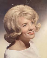 Helen Reyes's Instagram, Twitter & Facebook