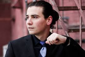 Ross Downing's Instagram, Twitter & Facebook