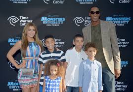 Scottie played 17 seasons in the nba. Scottie Pippen Net Worth In 2020 And All You Need To Know Otakukart