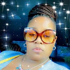 Does anyone know why Becky doesn't wear a wedding ring? I'm just curious.  Edited-Becky has severe eczema