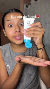 Disfrutando de un emocionante juego de pádel en Panamá