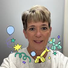 I need new countertops. Just not affordable to go crazy right now !!! 😓