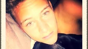 Leonardo Brown's Instagram, Twitter & Facebook