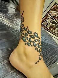 Now, you don't see any broads rocking the big cat itself (ahem, like me on my thigh, getting ready to add another cheetah and spruce this one up) but they sure are rocking the print like it is going out of style. Leopard Leopard Tattoos Leopard Print Tattoos Cute Thigh Tattoos