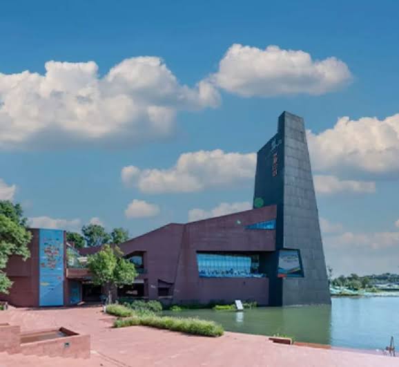 Exterior view of A4 Art Museum
