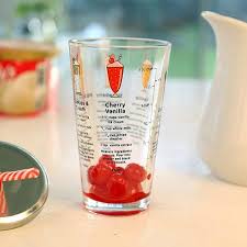 Verre A Recettes Pour Milkshake Achat Shaker De Cuisine Kikkerland Cadeau Maestro Cuisine Verre Doseur Recette