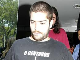 El cantante del grupo Callejeros pensó varias veces en matarse